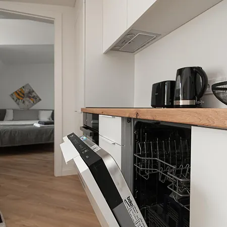 G-47 Near The Parliament - Self Check In *