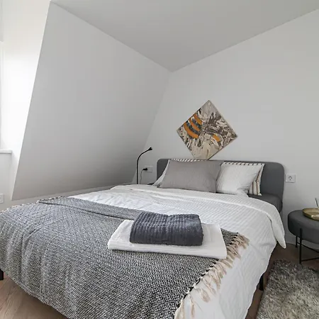 Апартаменты G-47 Near The Parliament - Self Check In *