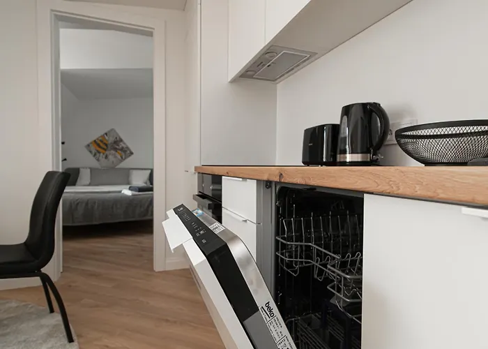 G-47 Near The Parliament - Self Check In *