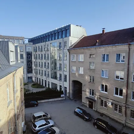 G-47 Near The Parliament - Self Check In *